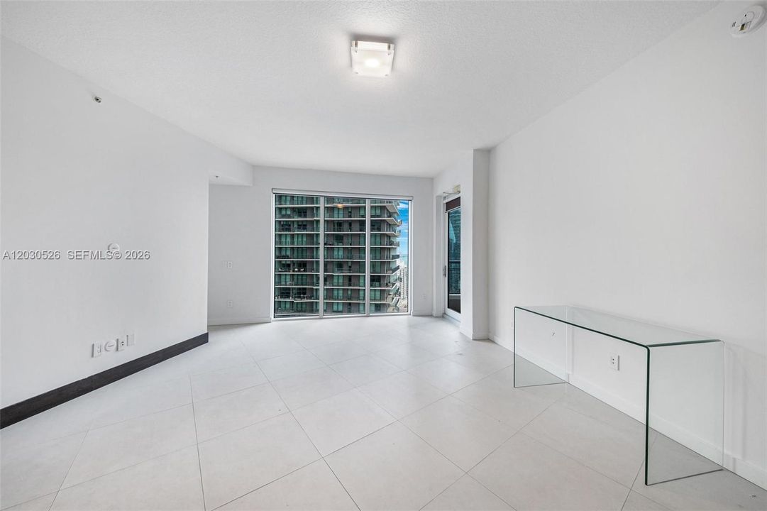For Sale: $1,395,000 (3 beds, 3 baths, 2415 Square Feet)