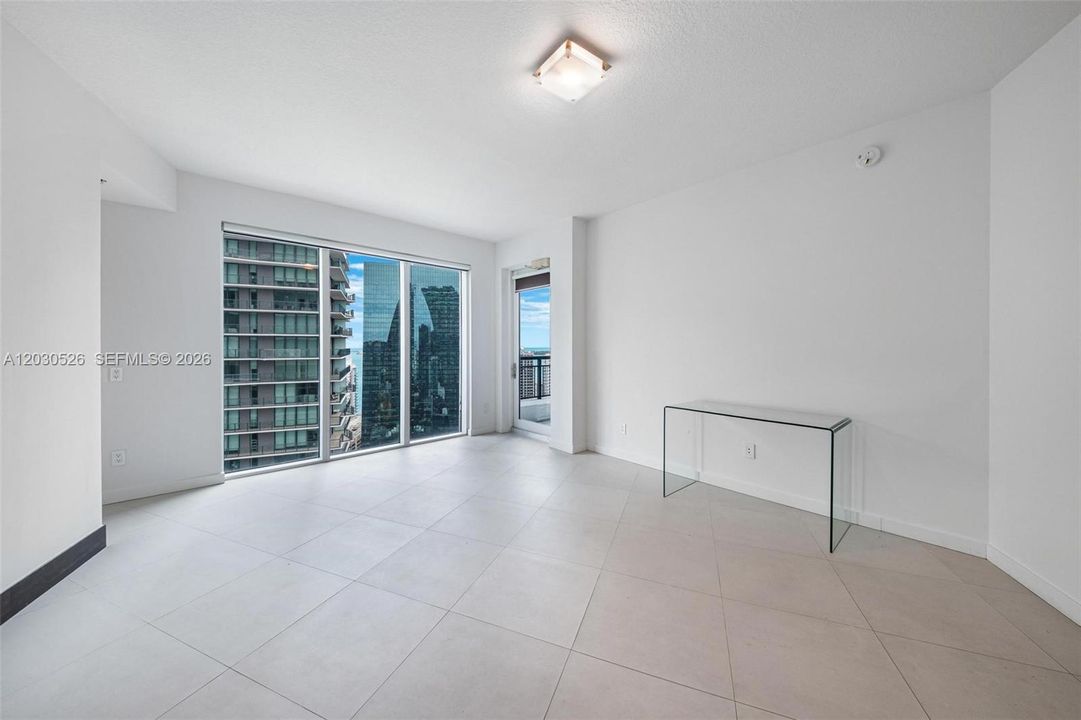 For Sale: $1,395,000 (3 beds, 3 baths, 2415 Square Feet)