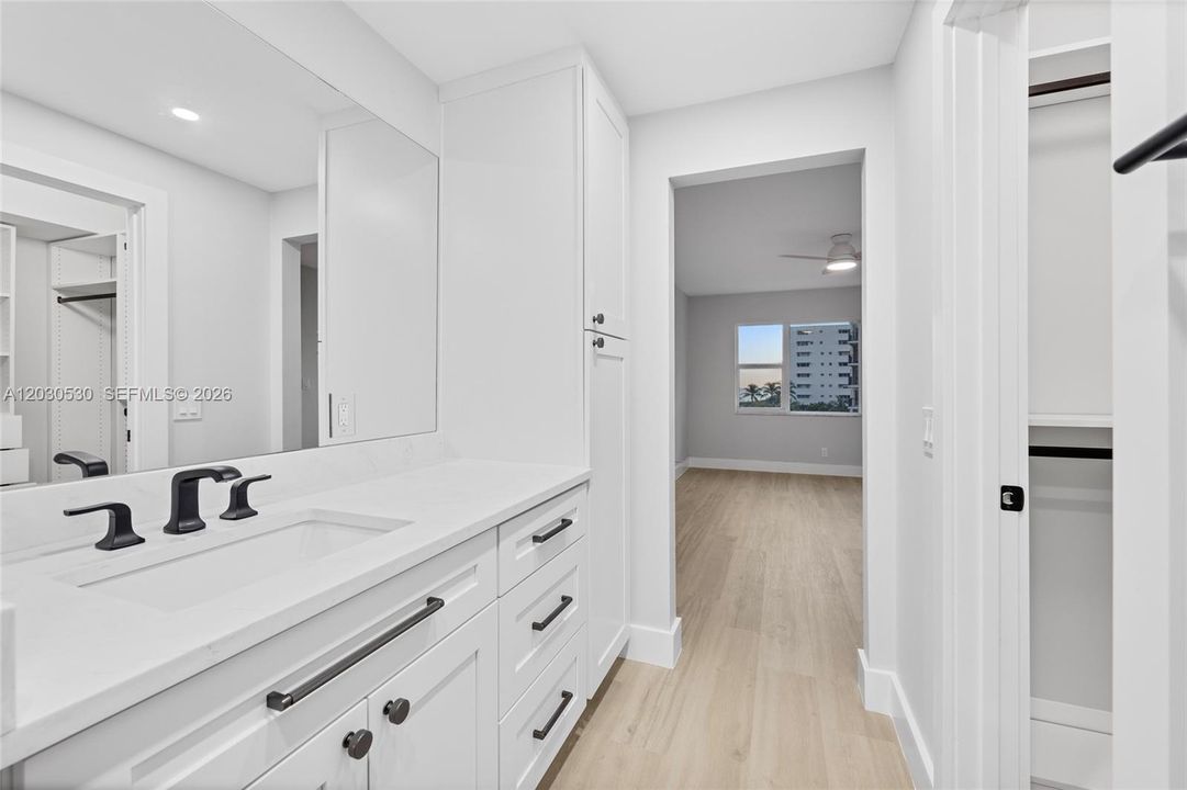 En Venta: $445,000 (1 camas, 1 baños, 800 Pies cuadrados)