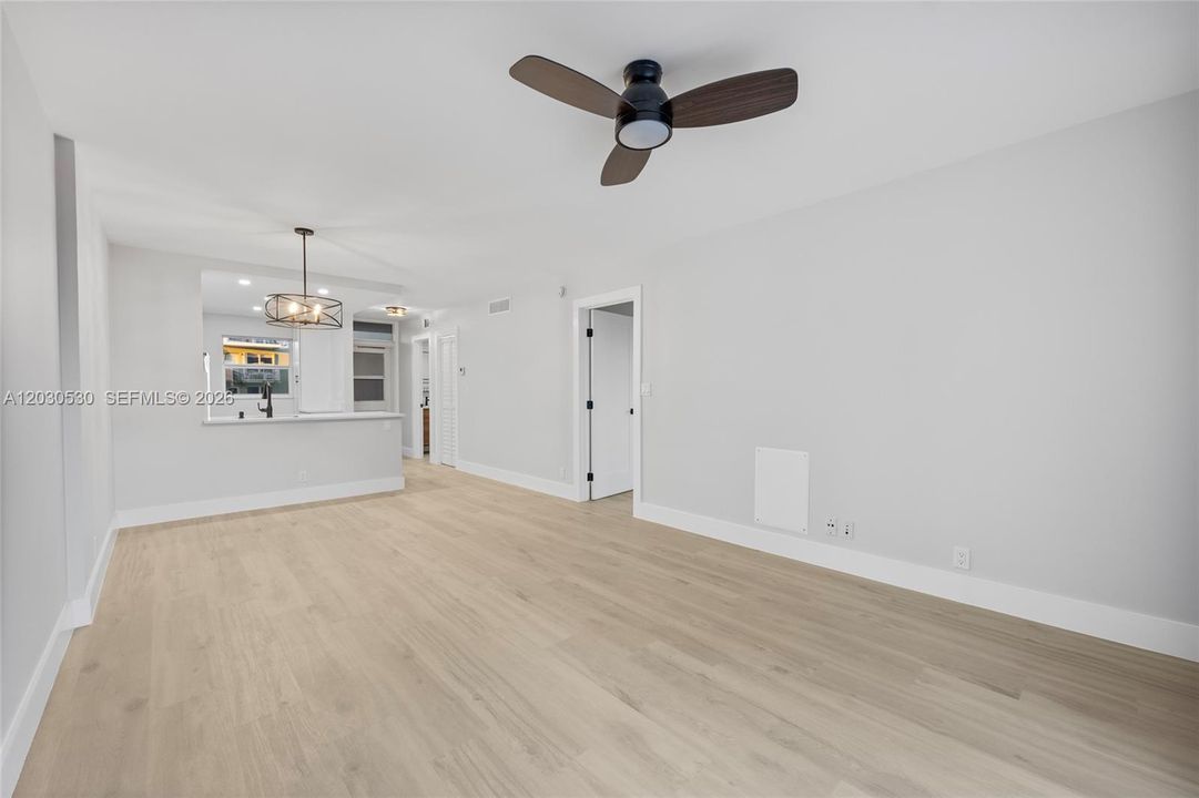 En Venta: $445,000 (1 camas, 1 baños, 800 Pies cuadrados)