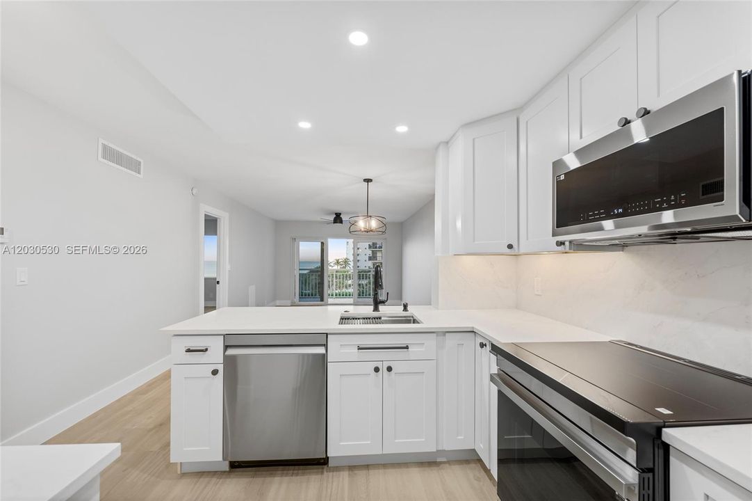 En Venta: $445,000 (1 camas, 1 baños, 800 Pies cuadrados)