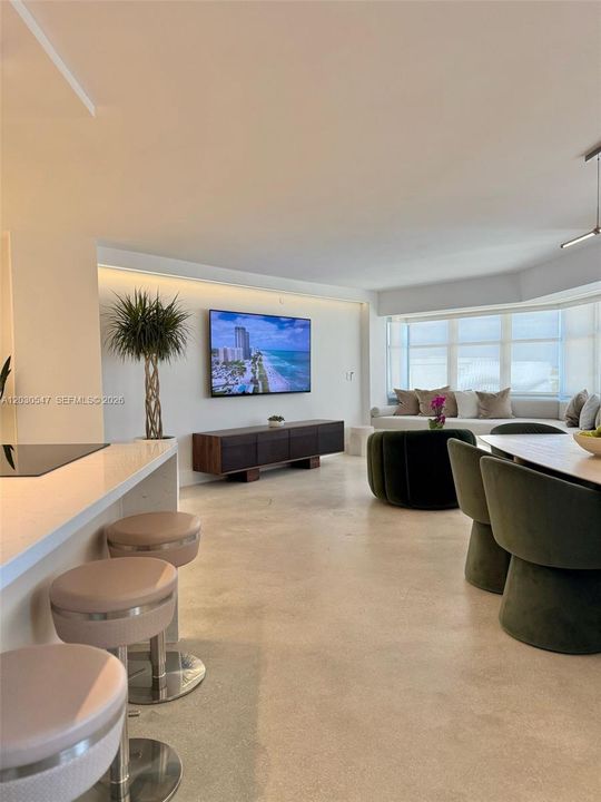 For Rent: $3,500 (0 beds, 0 baths, 830 Square Feet)