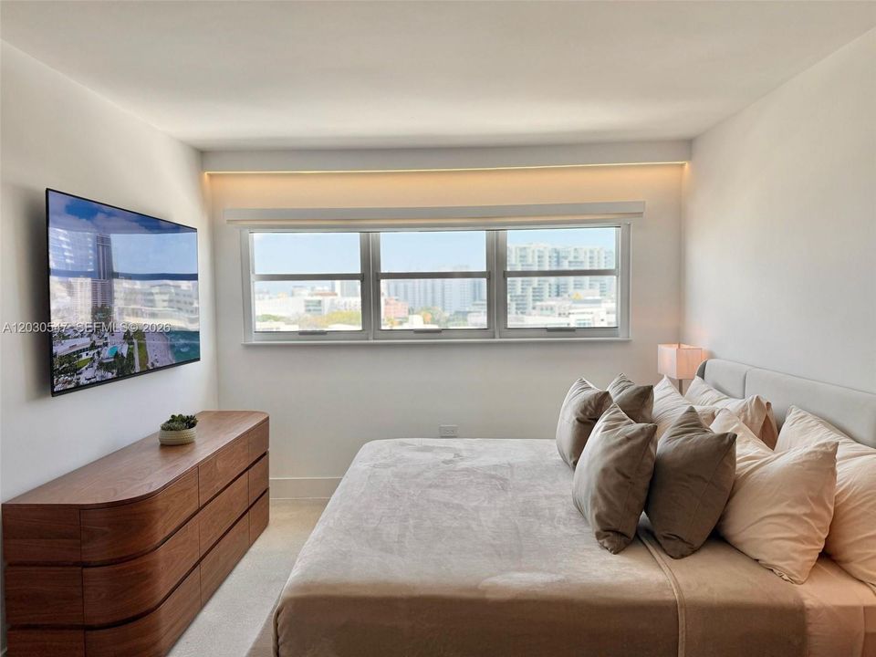 For Rent: $3,500 (0 beds, 0 baths, 830 Square Feet)