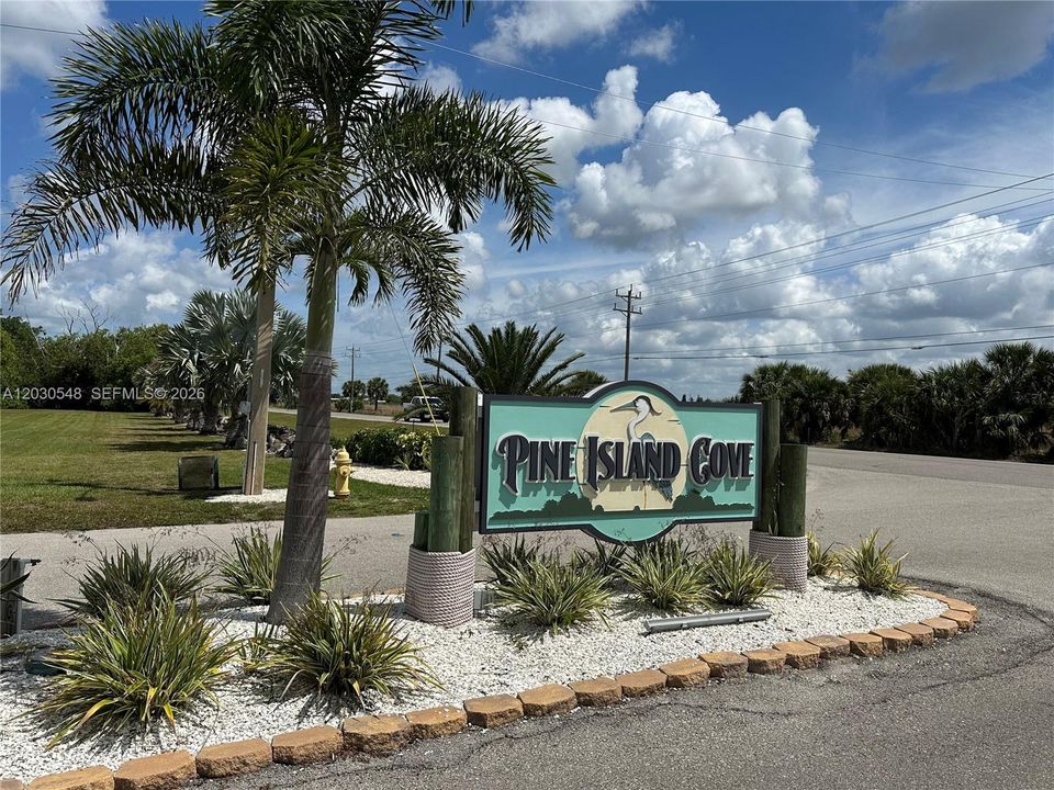 Residents of Pine Island Cove enjoy outstanding amenities including a COMMUNITY POOL, CLUBHOUSE, PICKLEBALL COURTS, DOG PARK, BOAT RAMP, BOAT STORAGE, SOCIAL EVENTS, and WATERFRONT RECREATION AREAS
