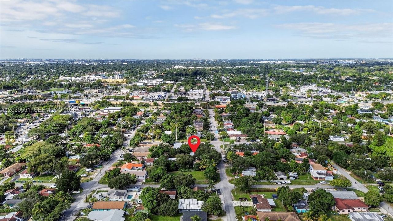 For Sale: $599,000 (4 beds, 1 baths, 1353 Square Feet)