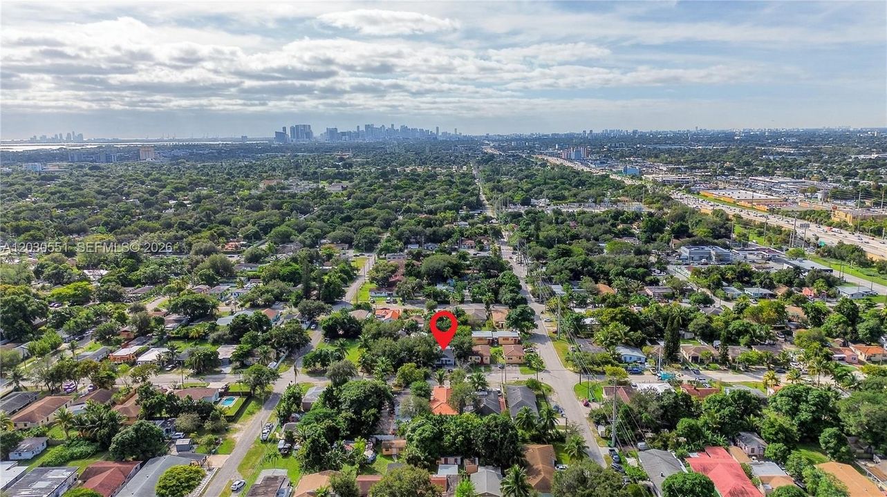 For Sale: $599,000 (4 beds, 1 baths, 1353 Square Feet)