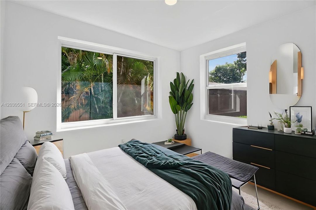 For Sale: $599,000 (4 beds, 1 baths, 1353 Square Feet)