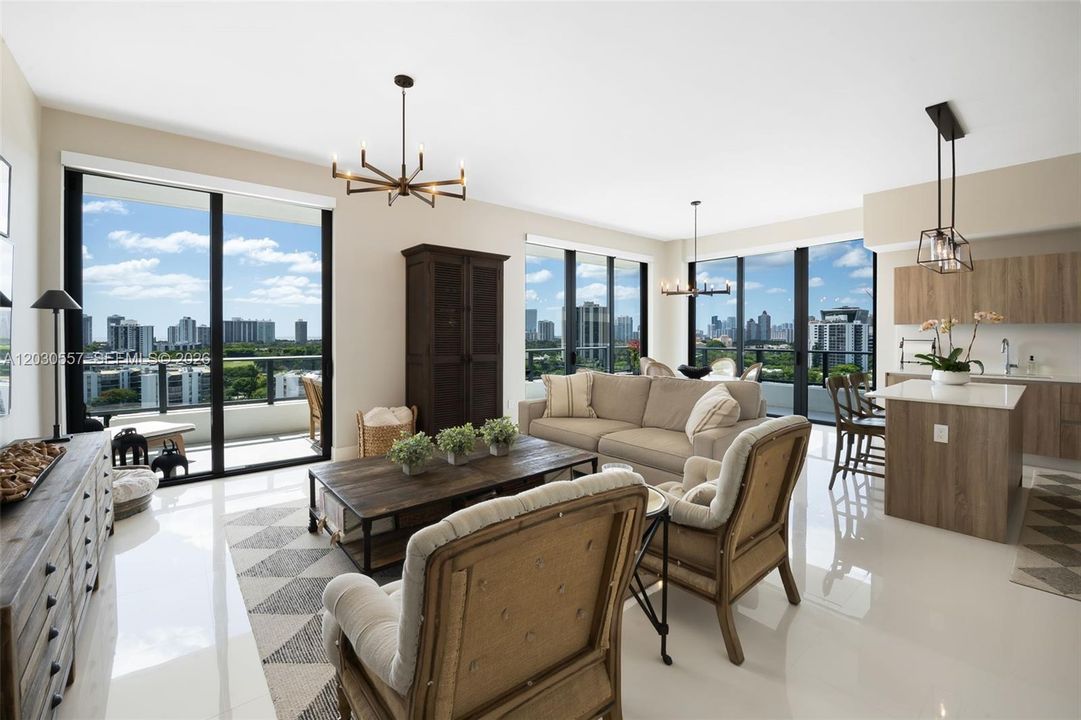 For Sale: $1,075,000 (2 beds, 2 baths, 1368 Square Feet)