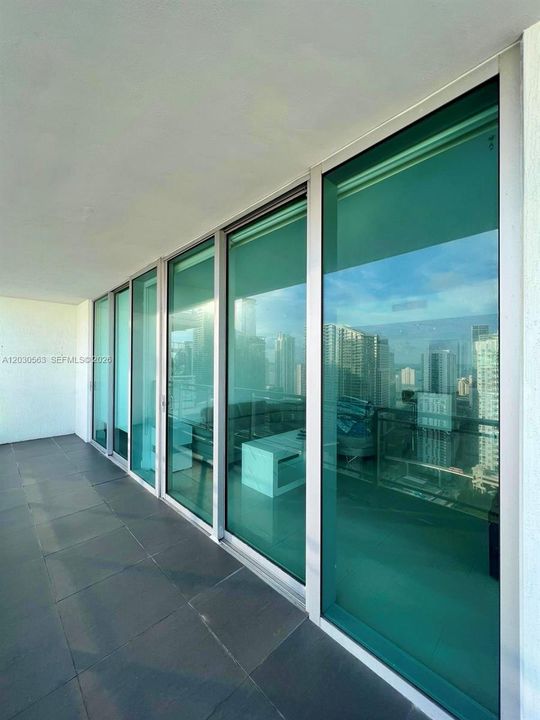 For Rent: $4,200 (2 beds, 2 baths, 1118 Square Feet)