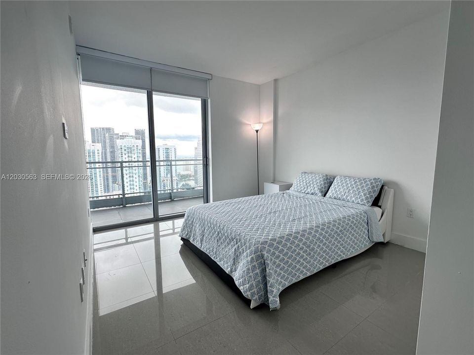 For Rent: $4,200 (2 beds, 2 baths, 1118 Square Feet)