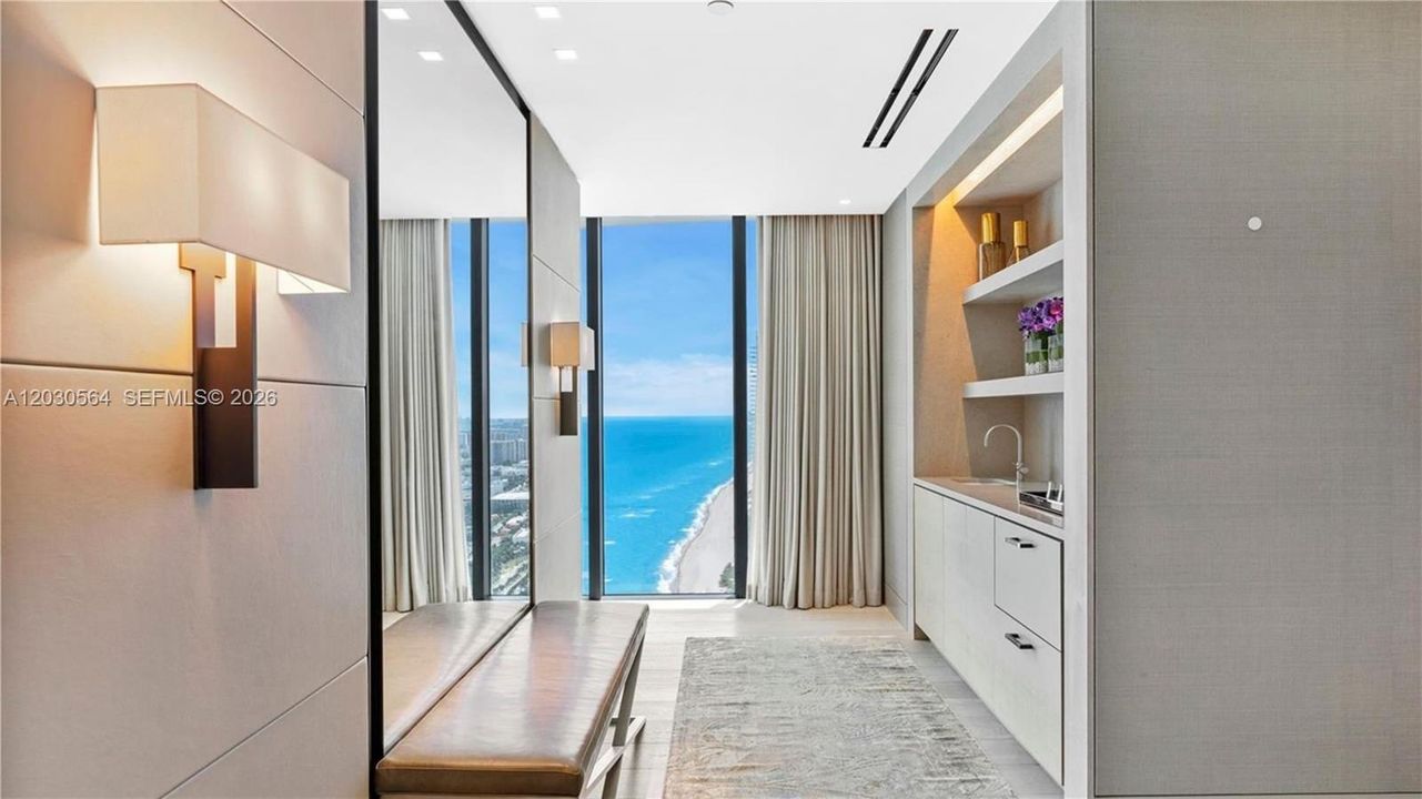 En Venta: $21,000,000 (6 camas, 6 baños, 9193 Pies cuadrados)