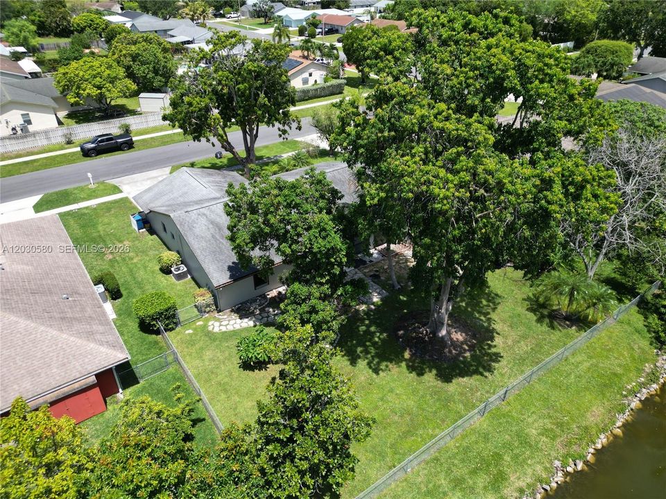 En Venta: $579,000 (3 camas, 2 baños, 1546 Pies cuadrados)