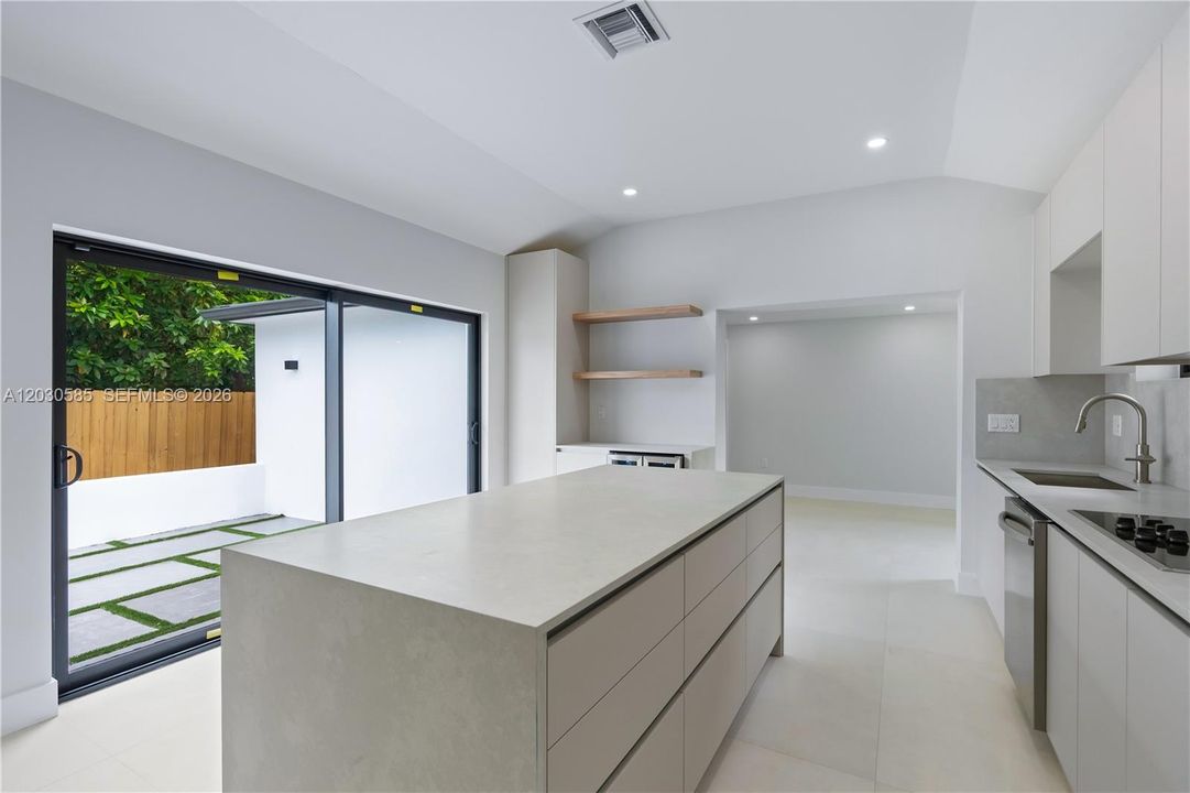 For Sale: $1,680,000 (4 beds, 3 baths, 1681 Square Feet)