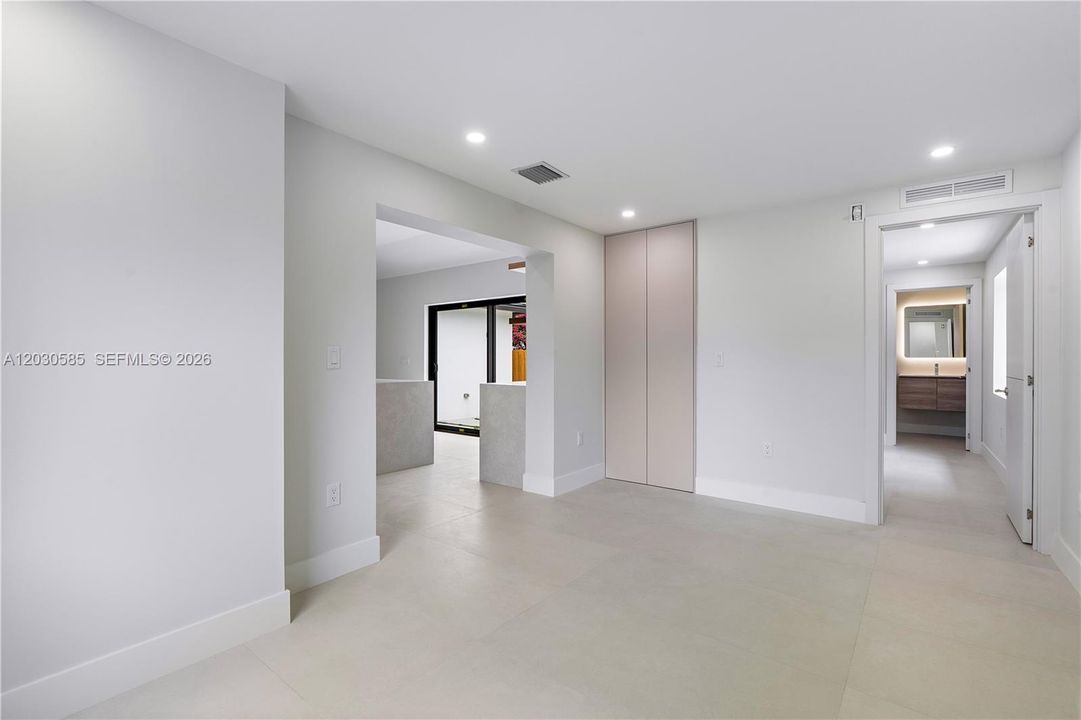 For Sale: $1,680,000 (4 beds, 3 baths, 1681 Square Feet)