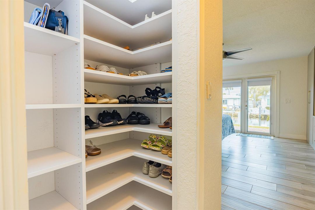 801SE5thTerrace-37