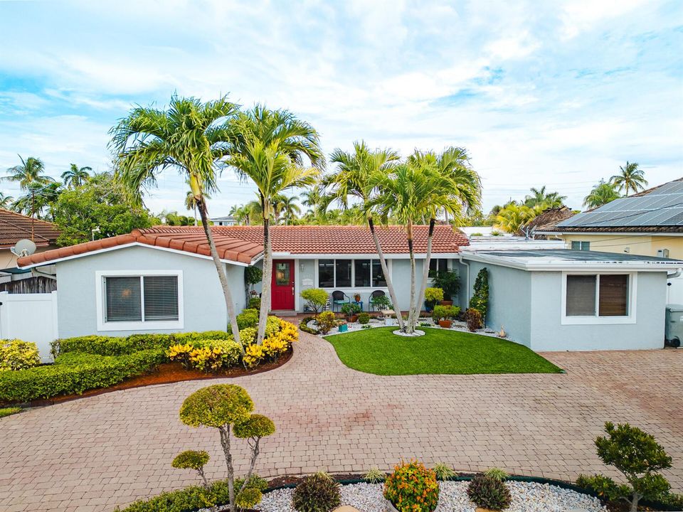 801SE5thTerrace-72