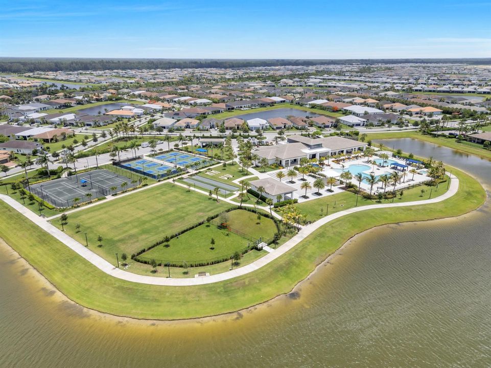 5357 St Armands Way-22