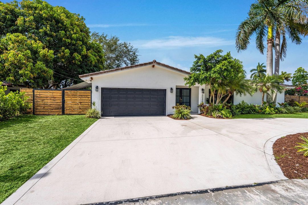 2-web-or-mls-A7407641
