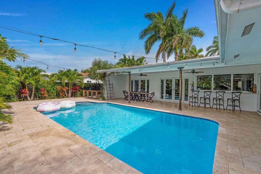 42-web-or-mls-A7407654