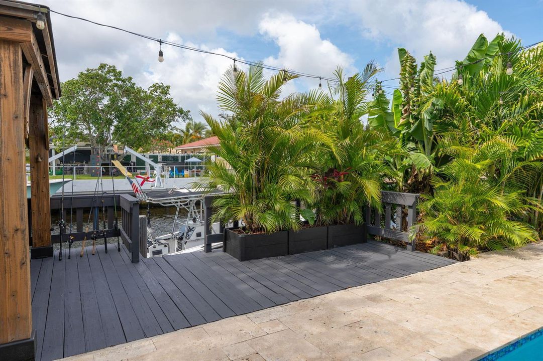 52-web-or-mls-A7407687