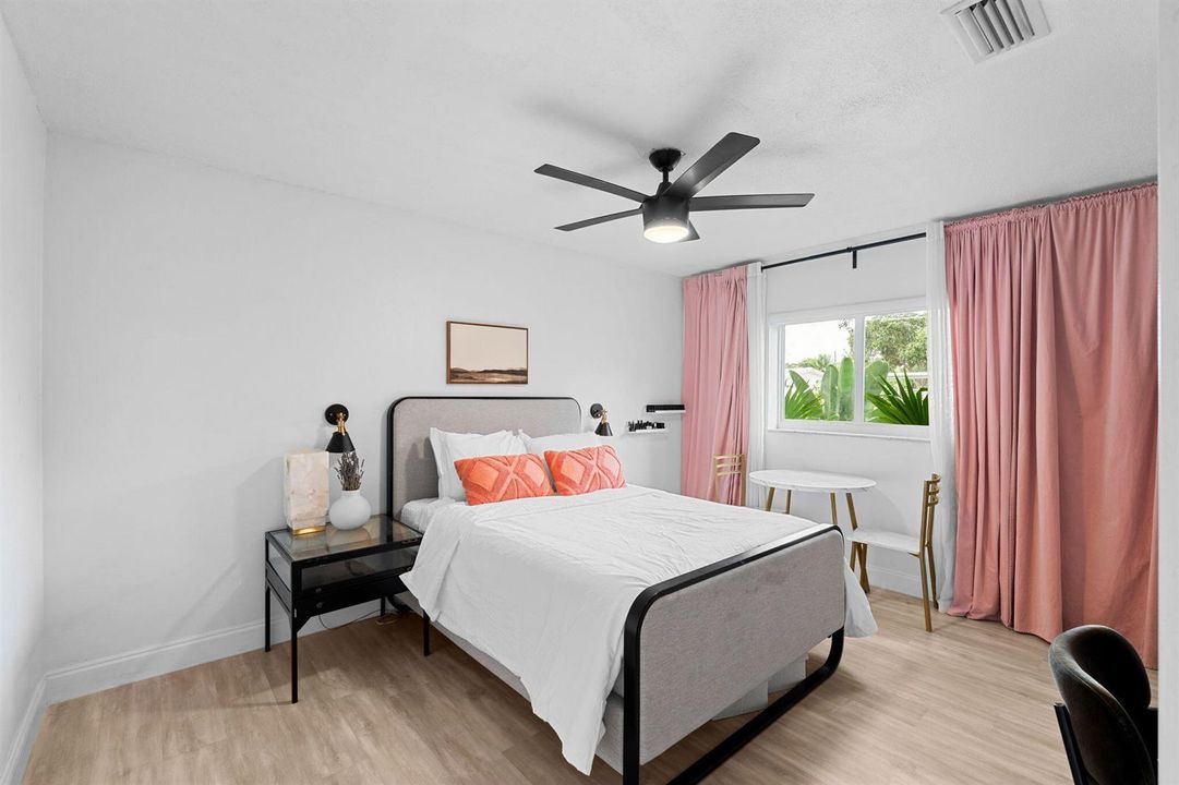 35-web-or-mls-A7407668