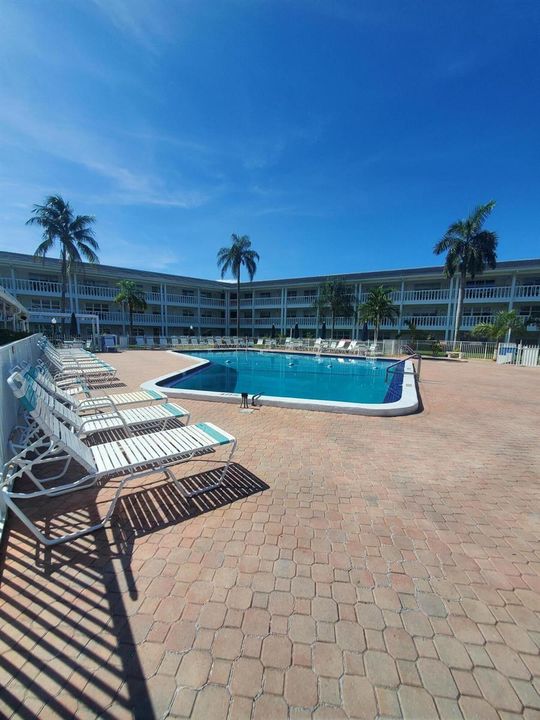 5203 Maybury 108B, pool area