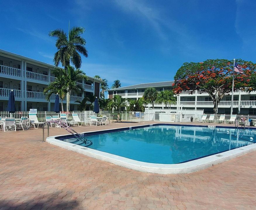 5203 NE 24 Terr, maybury pool facing wes