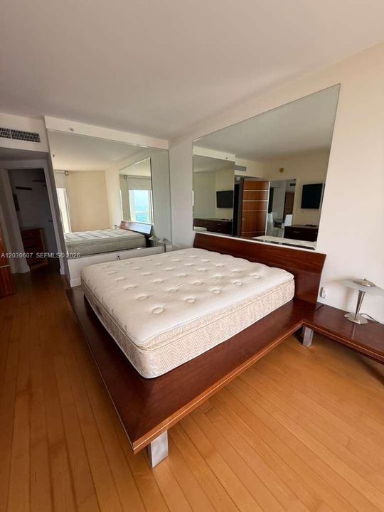En Renta: $10,400 (3 camas, 3 baños, 1750 Pies cuadrados)