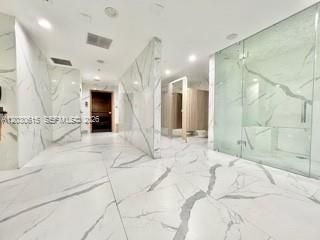 For Rent: $4,000 (2 beds, 2 baths, 1174 Square Feet)
