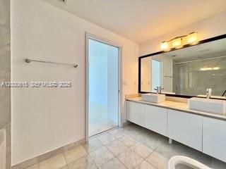 For Rent: $4,000 (2 beds, 2 baths, 1174 Square Feet)