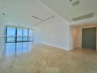 For Rent: $4,000 (2 beds, 2 baths, 1174 Square Feet)