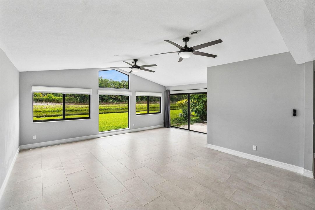 013-120MayfairLane-BoyntonBeach-FL-33426