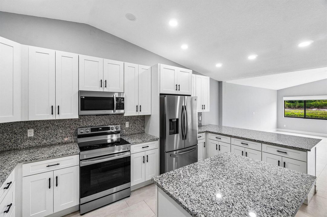 009-120MayfairLane-BoyntonBeach-FL-33426