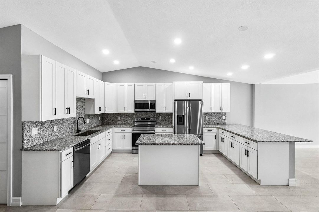 008-120MayfairLane-BoyntonBeach-FL-33426