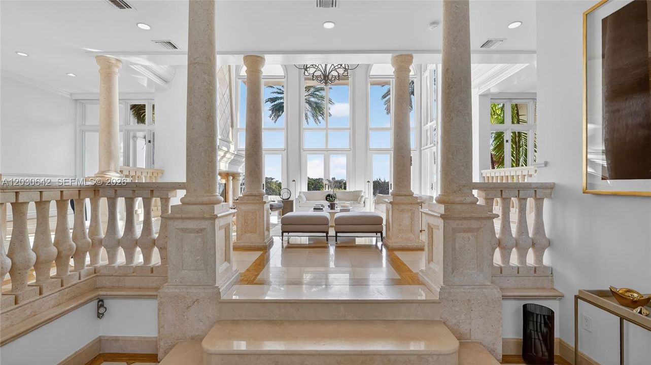 For Rent: $150,000 (9 beds, 8 baths, 10964 Square Feet)