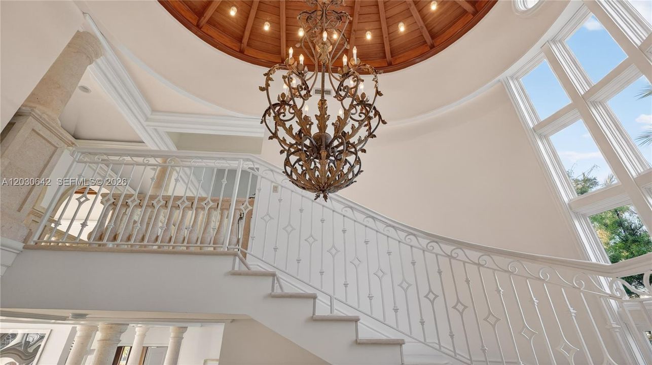 For Rent: $150,000 (9 beds, 8 baths, 10964 Square Feet)
