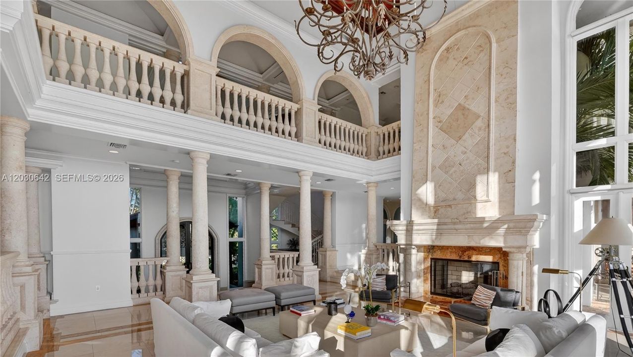 For Rent: $150,000 (9 beds, 8 baths, 10964 Square Feet)