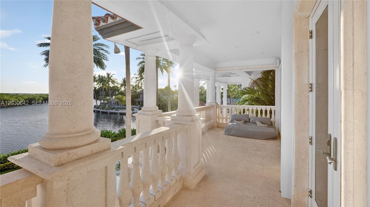 For Rent: $150,000 (9 beds, 8 baths, 10964 Square Feet)