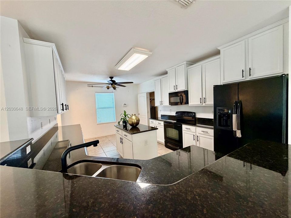 Active With Contract: $2,450 (4 beds, 2 baths, 0 Square Feet)