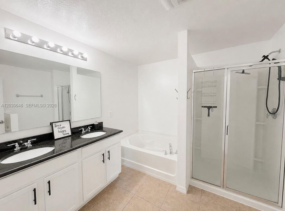 Active With Contract: $2,450 (4 beds, 2 baths, 0 Square Feet)