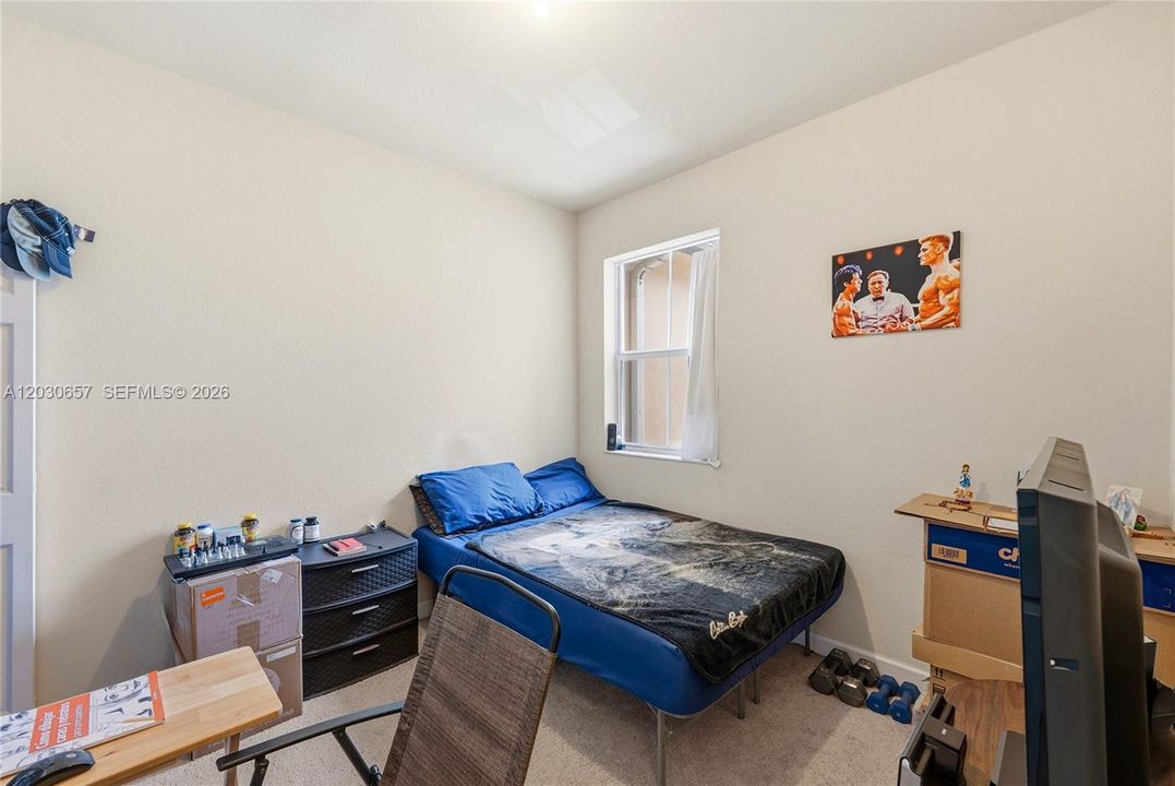 For Sale: $239,990 (3 beds, 2 baths, 1325 Square Feet)