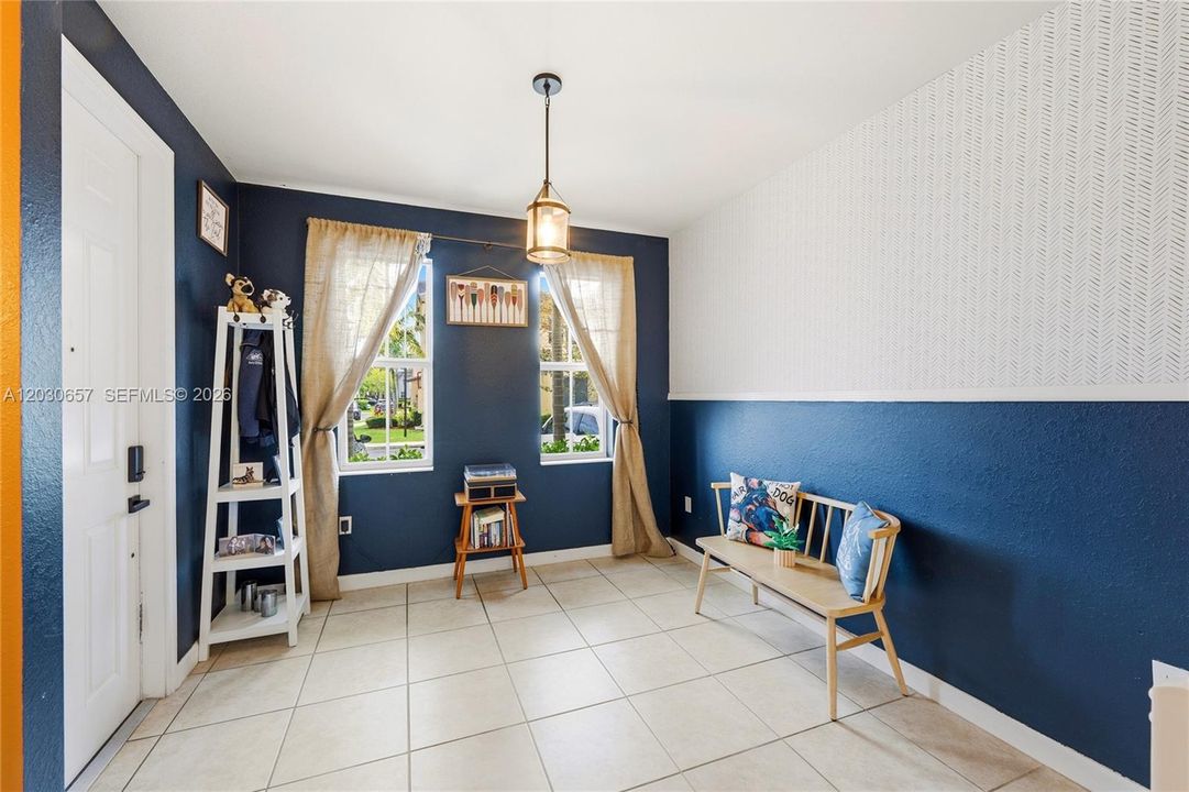 For Sale: $239,990 (3 beds, 2 baths, 1325 Square Feet)