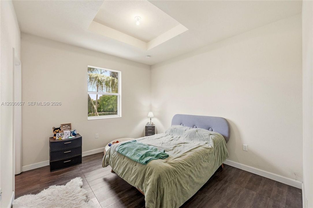 For Sale: $239,990 (3 beds, 2 baths, 1325 Square Feet)