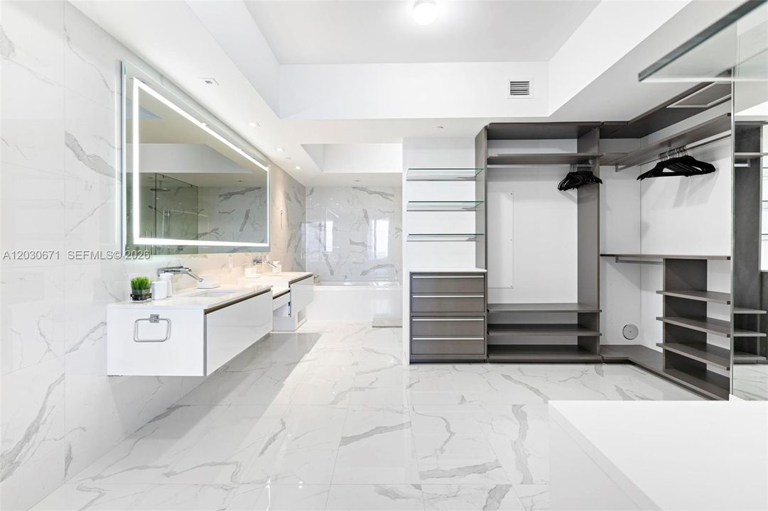 For Sale: $3,780,000 (3 beds, 4 baths, 2626 Square Feet)