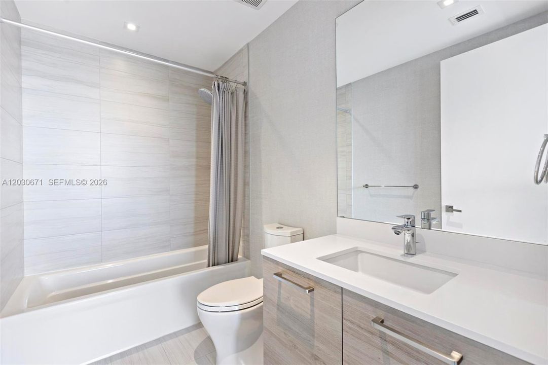 For Sale: $3,780,000 (3 beds, 4 baths, 2626 Square Feet)
