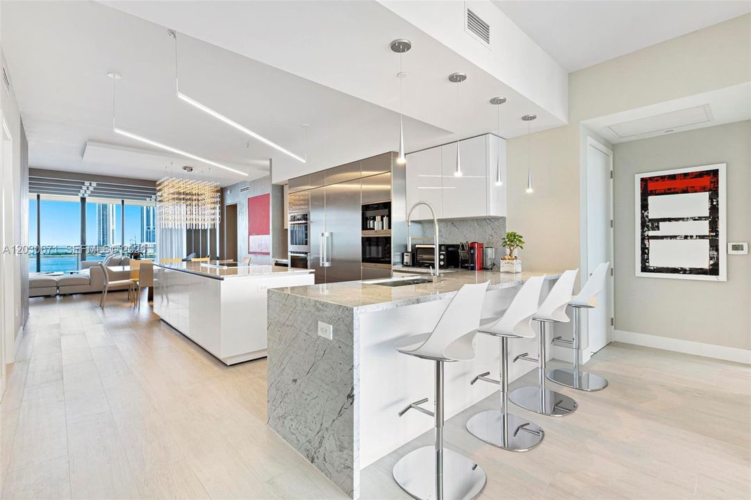 For Sale: $3,780,000 (3 beds, 4 baths, 2626 Square Feet)