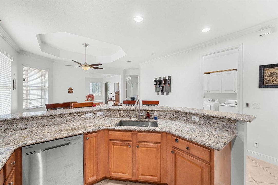 23-web-or-mls-7327 Sea Pines Ct - 23