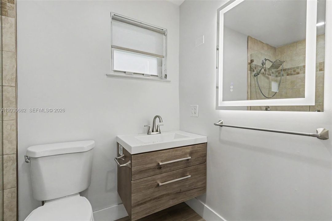 For Rent: $3,600 (3 beds, 2 baths, 1330 Square Feet)