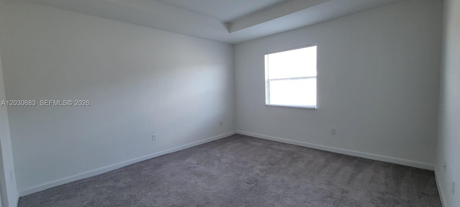 For Rent: $2,800 (3 beds, 2 baths, 1827 Square Feet)
