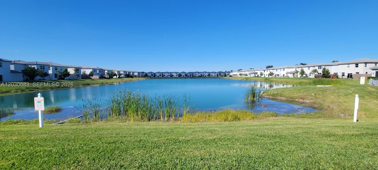 For Rent: $2,800 (3 beds, 2 baths, 1827 Square Feet)